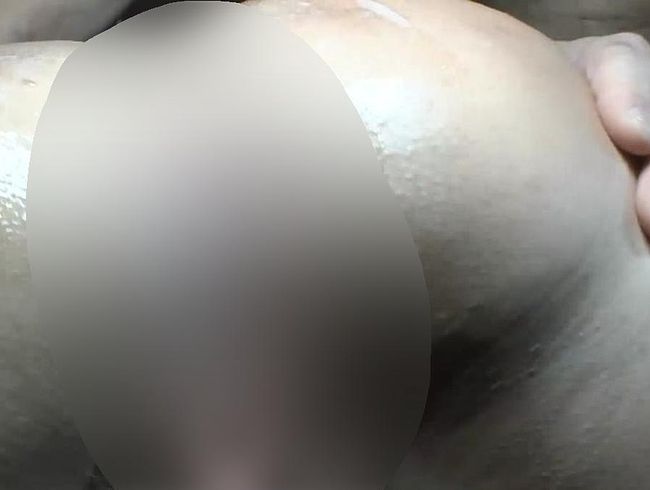 real jolie noir Porno Video: fremdwi**se läuft einfach überall raus